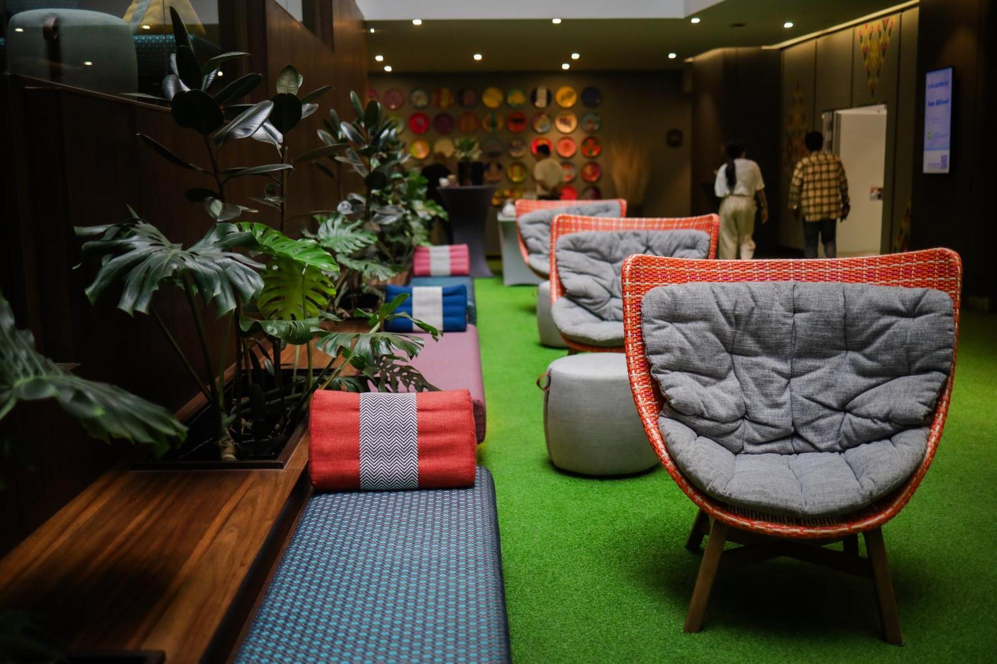 Ibis Styles Bangkok Silom Otel Dış mekan fotoğraf